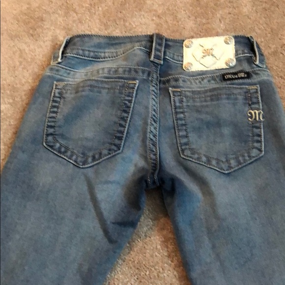 Miss Me Signature Skinny - Picture 3 of 3